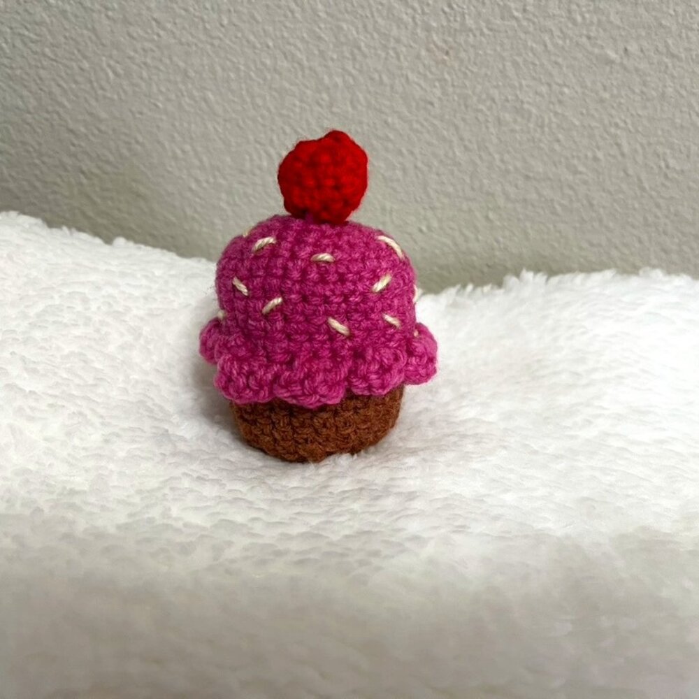 handmade crochet cupcake pink color -can turn into a key chain or bag charm